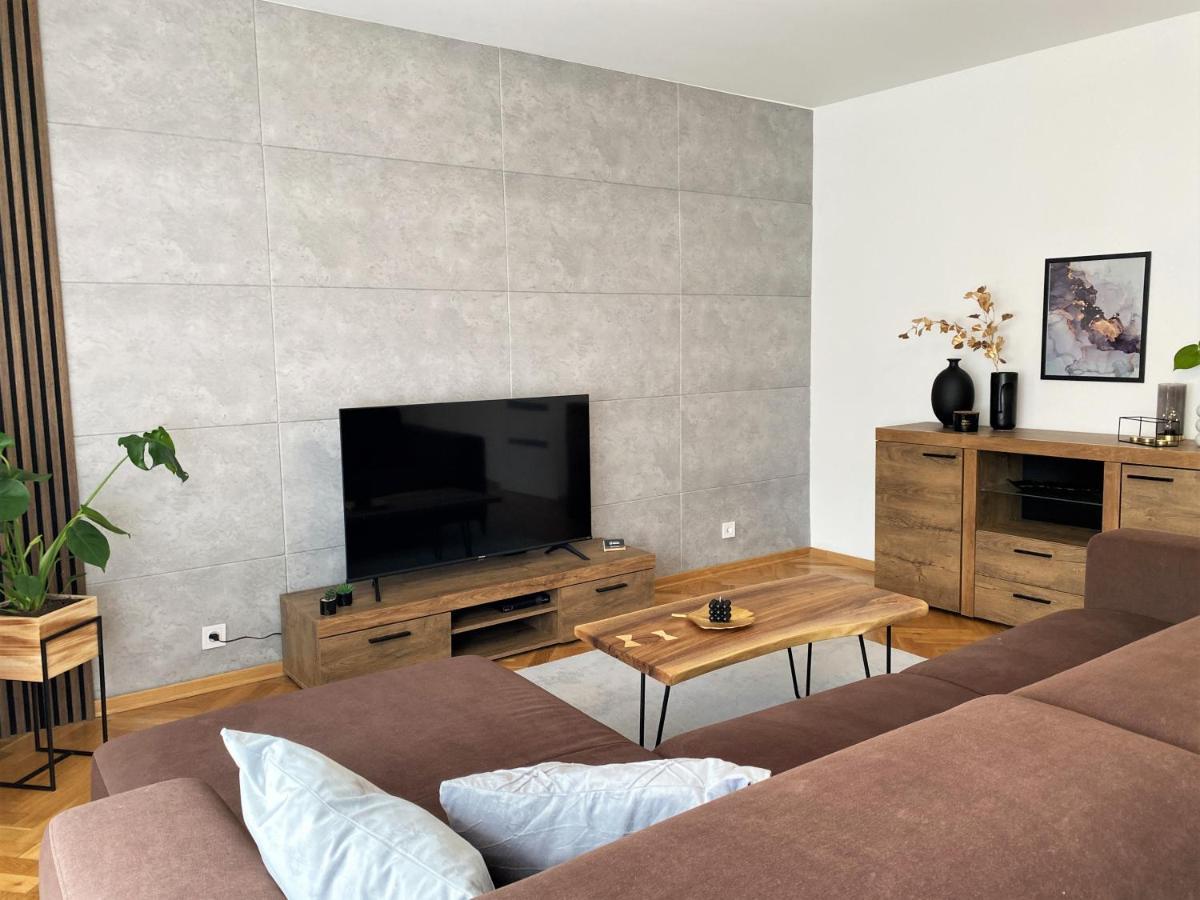 Apartament Ul. Botaniczna Mielec Exterior foto
